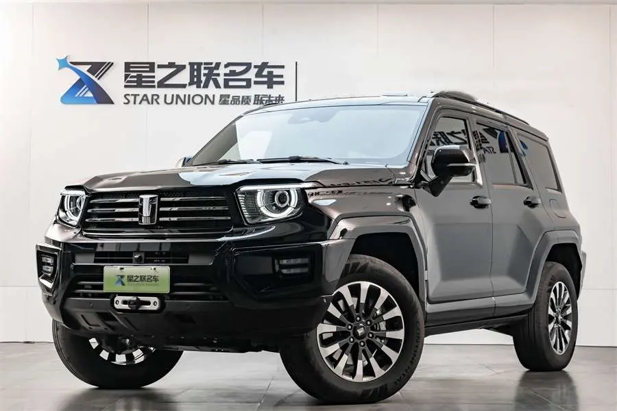 Tank 700 Hi4-T  из Китая