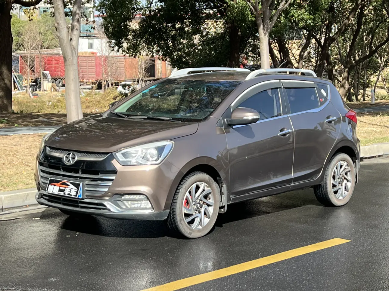 Jiangxi Ruifeng S2  из Китая