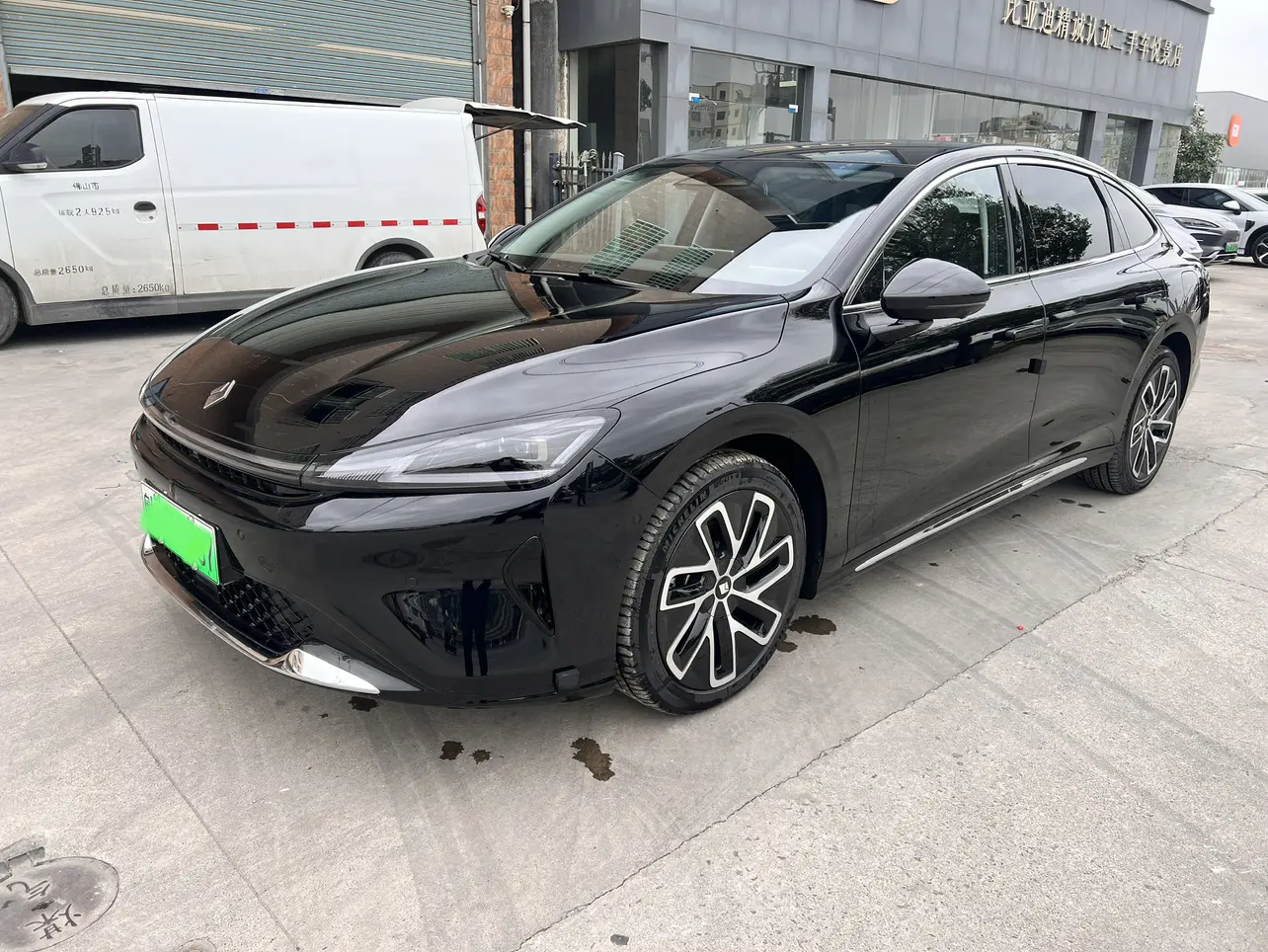 Baojun Enjoy PHEV