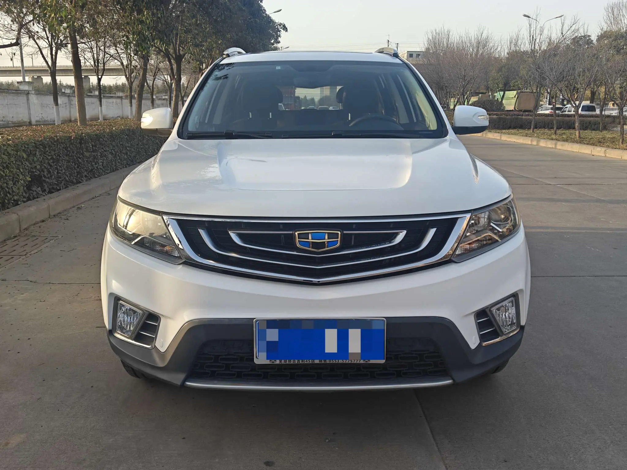 Geely Vision X6  из Китая