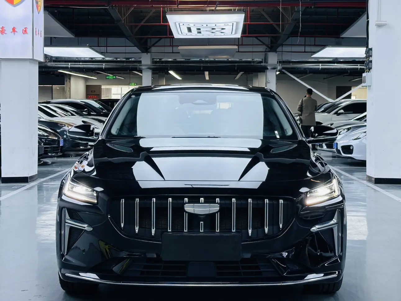 Geely Xing Rui  из Китая