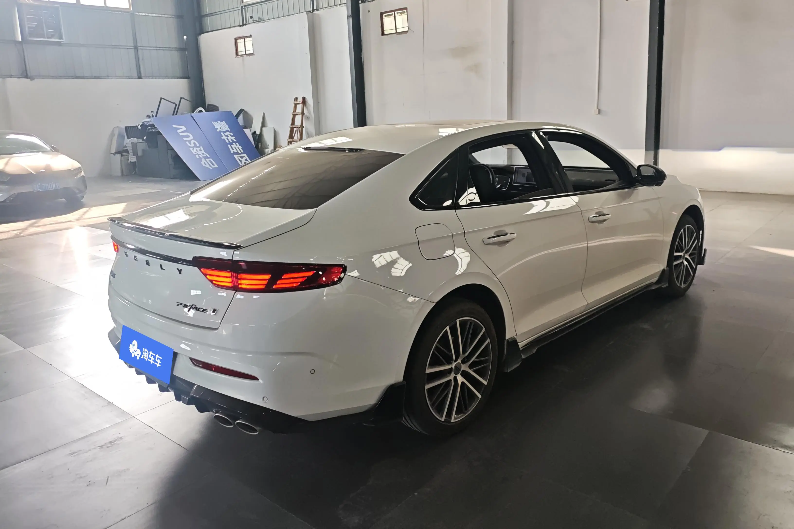 Geely Xing Rui  из Китая