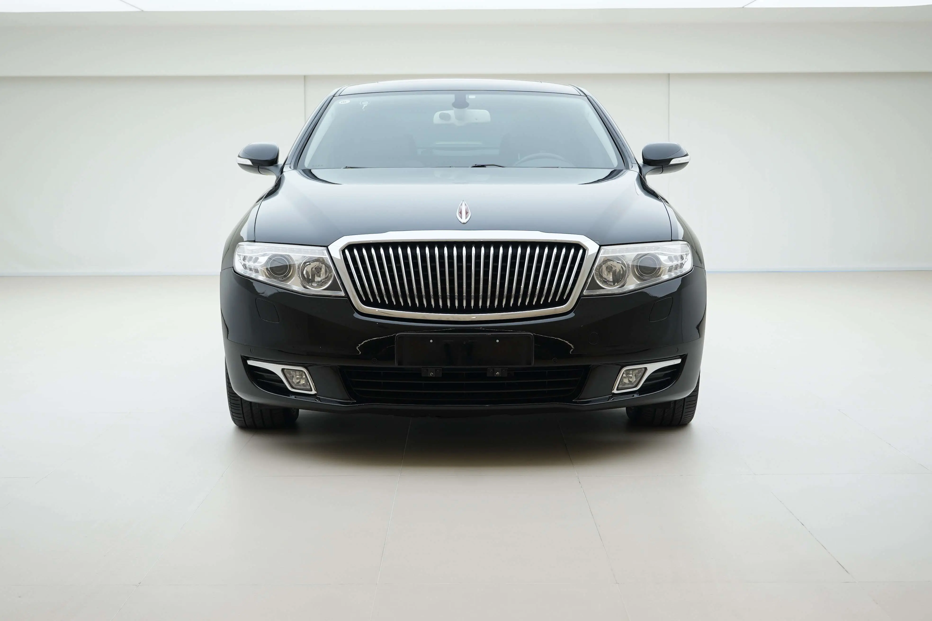 Hongqi H7  из Китая