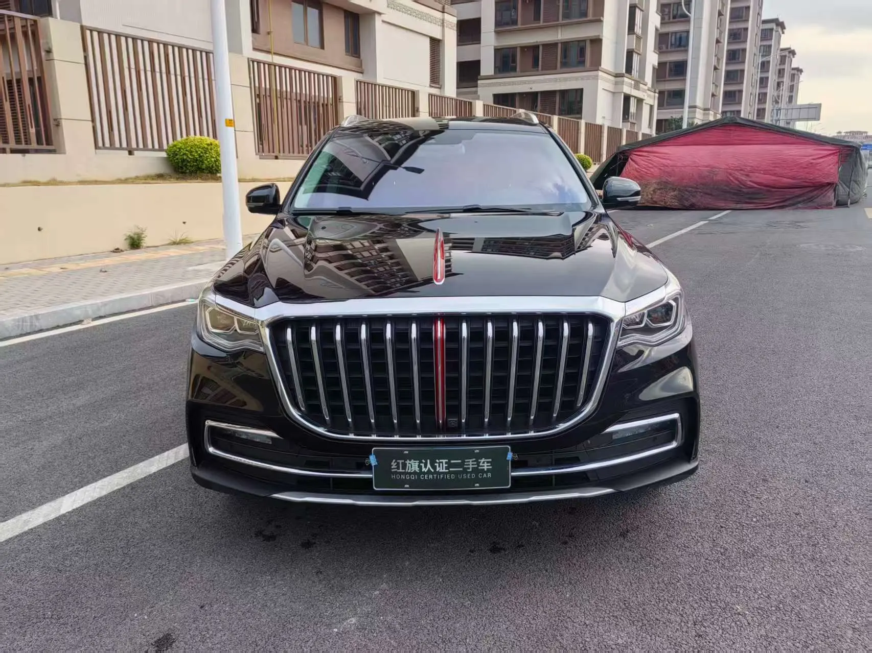 Hongqi HS7  из Китая