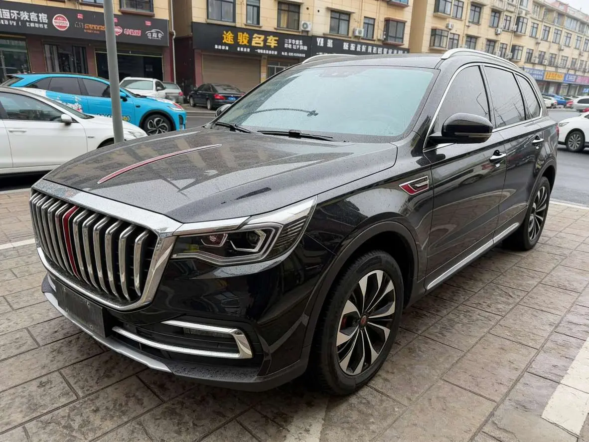 Hongqi HS7  из Китая