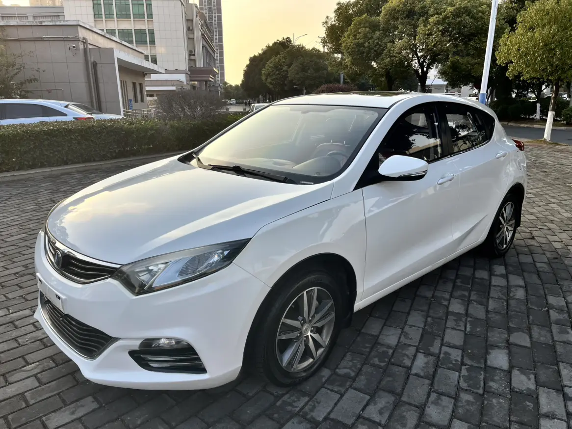 Changan Eado XT  из Китая
