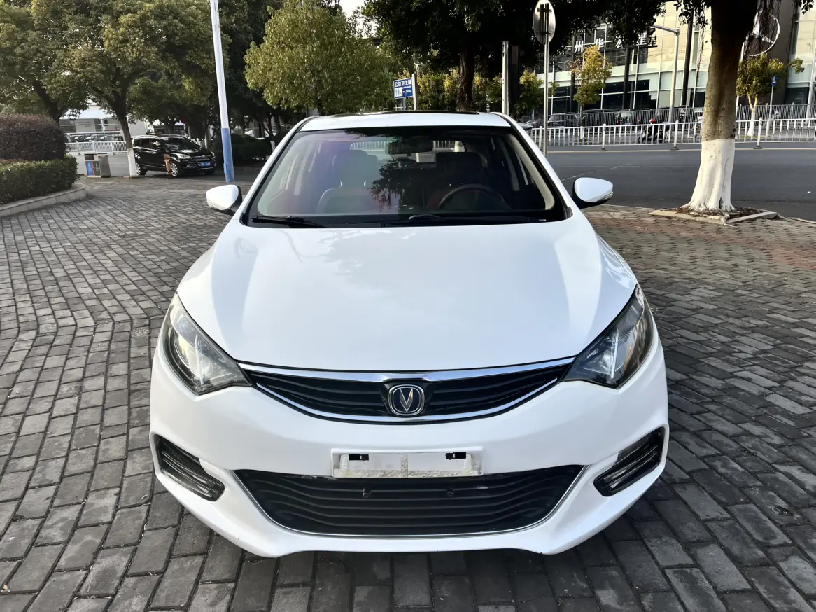 Changan Eado XT  из Китая