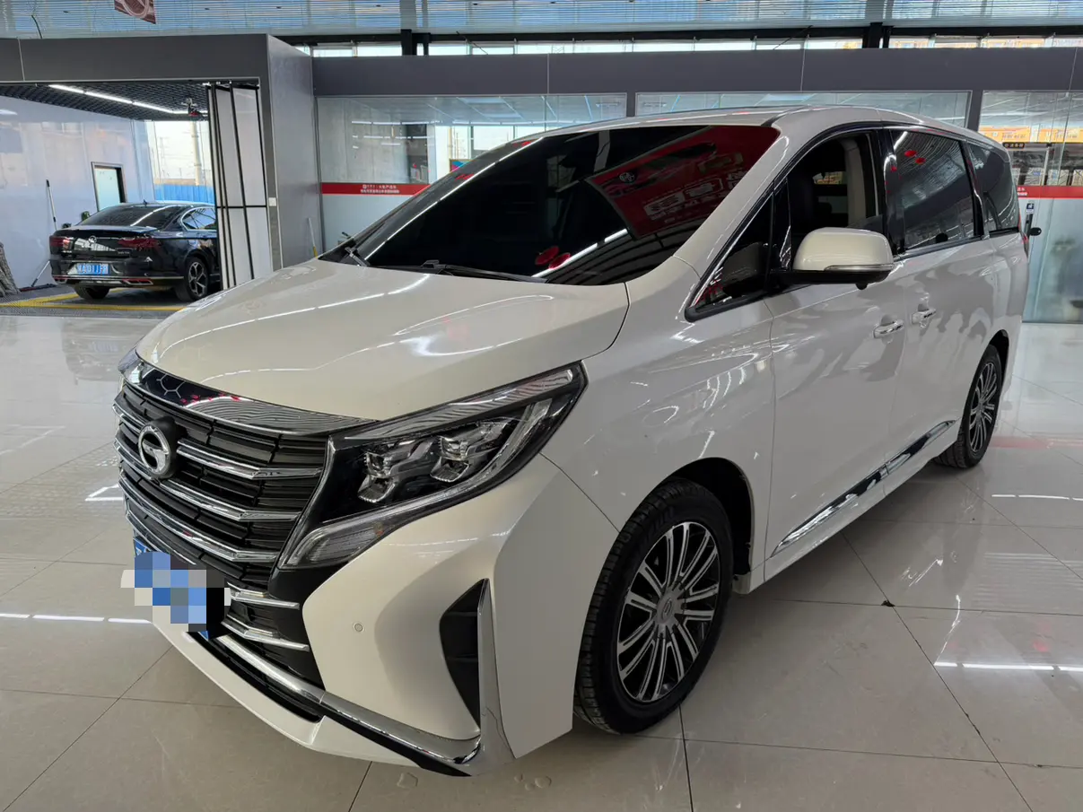GAC Trumpchi M8  из Китая