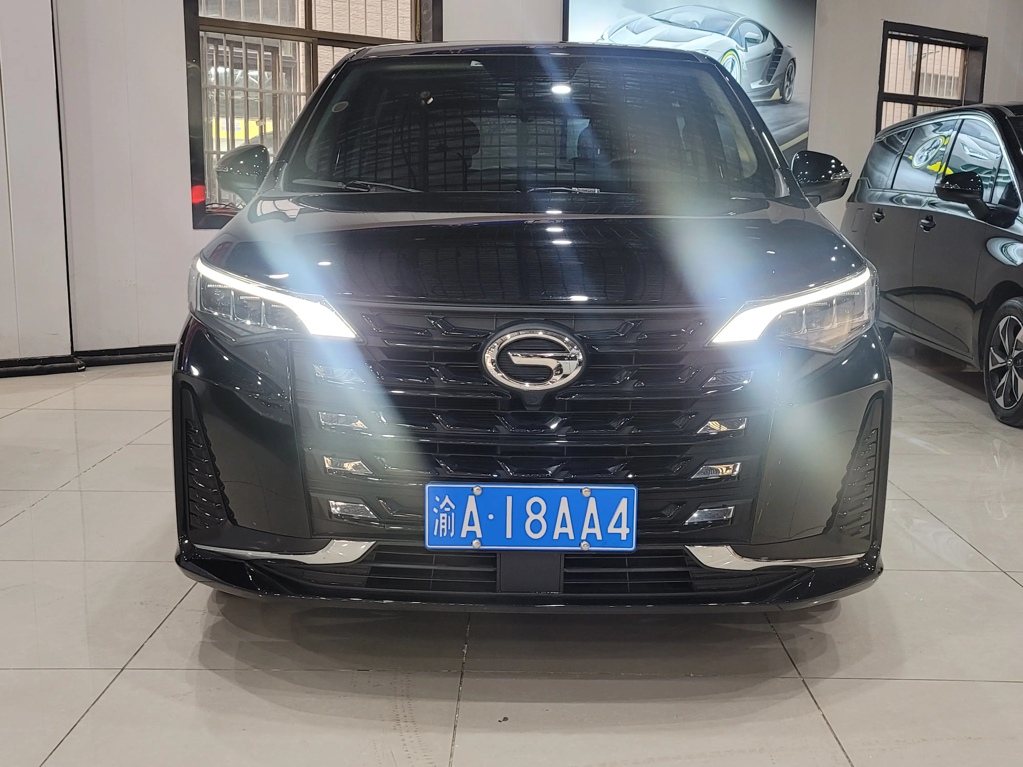 GAC Trumpchi M6  из Китая