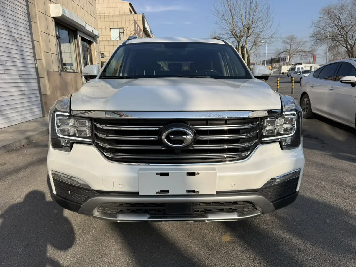 GAC Trumpchi GS8  из Китая