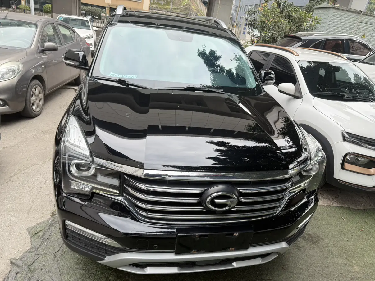 GAC Trumpchi GS8  из Китая