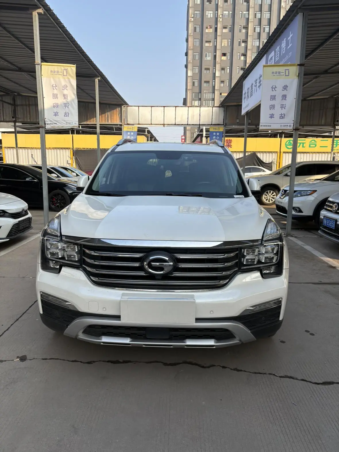 GAC Trumpchi GS8  из Китая