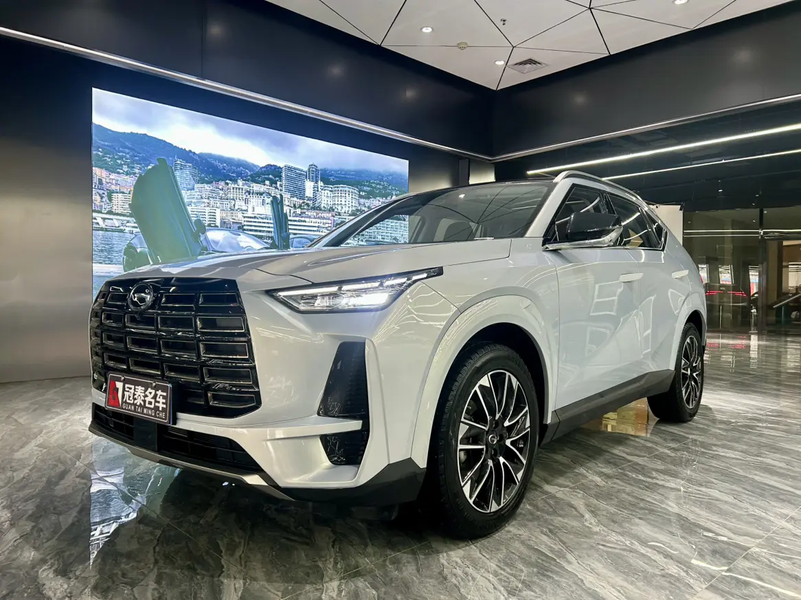 GAC Trumpchi GS4  из Китая