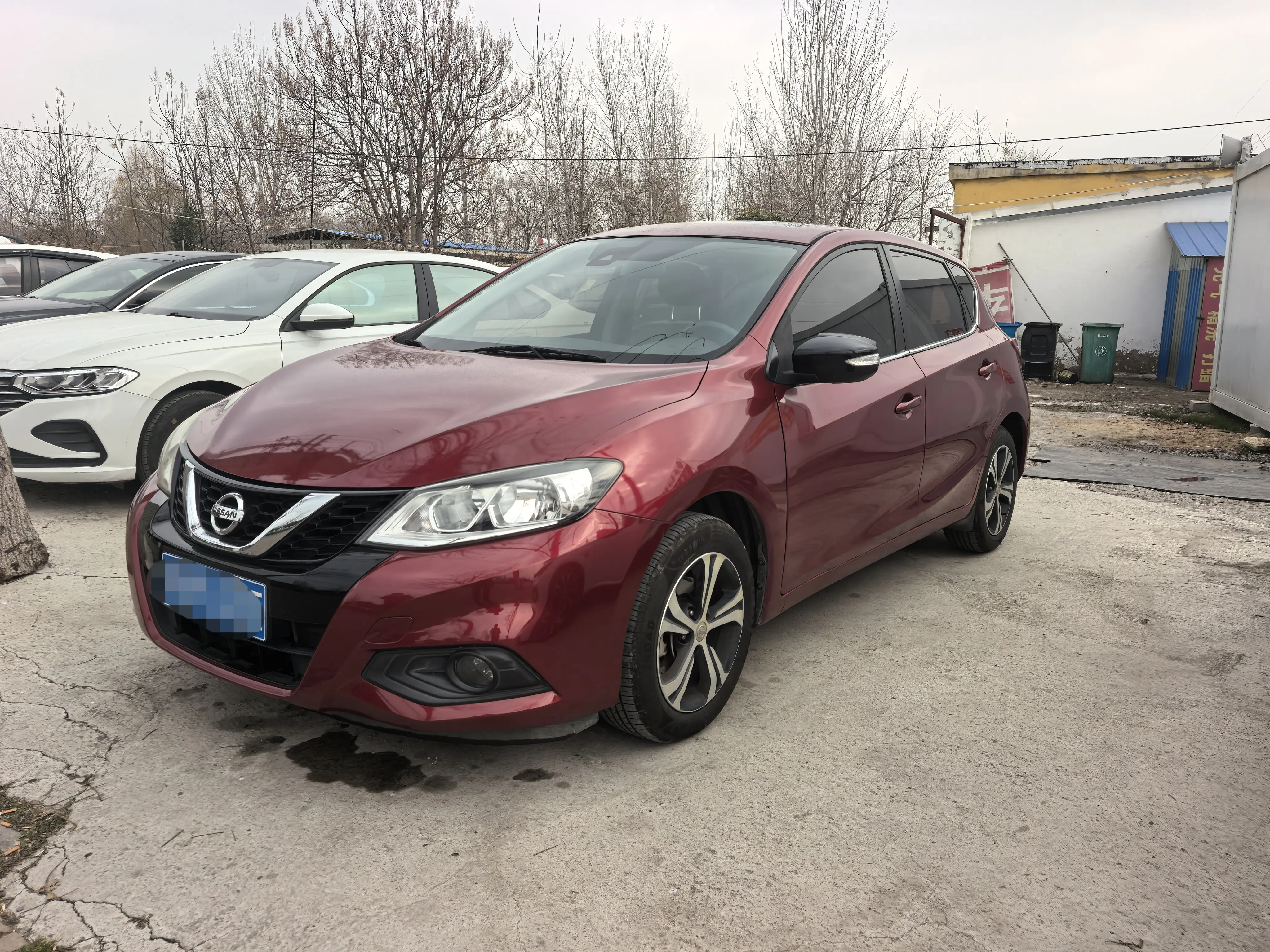 Nissan Tiida  из Китая