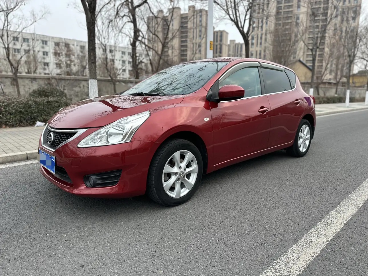 Nissan Tiida  из Китая