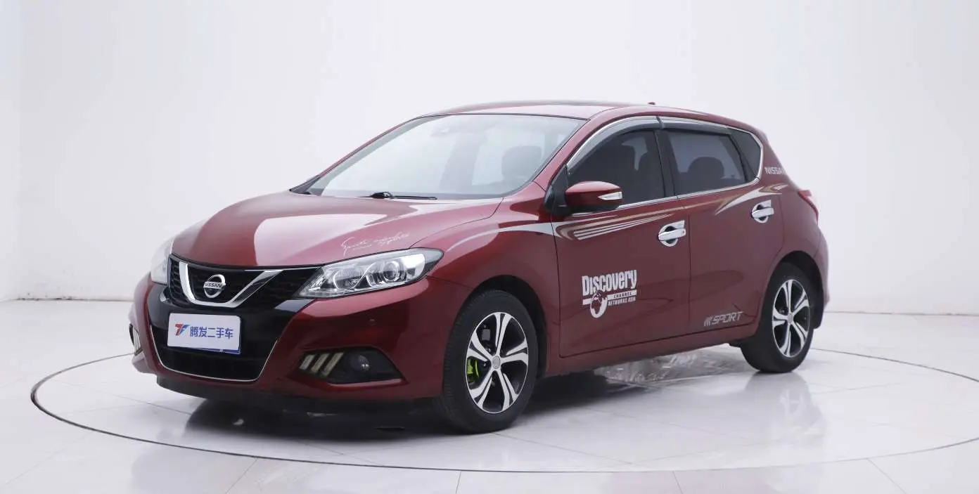 Nissan Tiida  из Китая