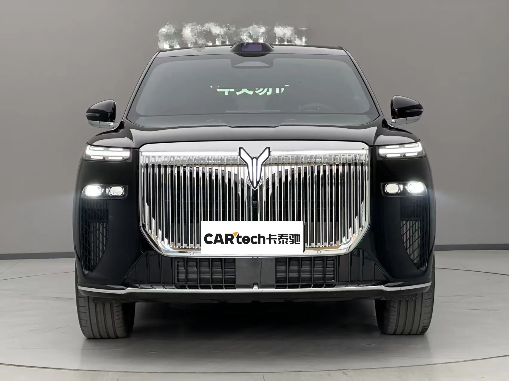 Voyah Lantu Taishan  из Китая