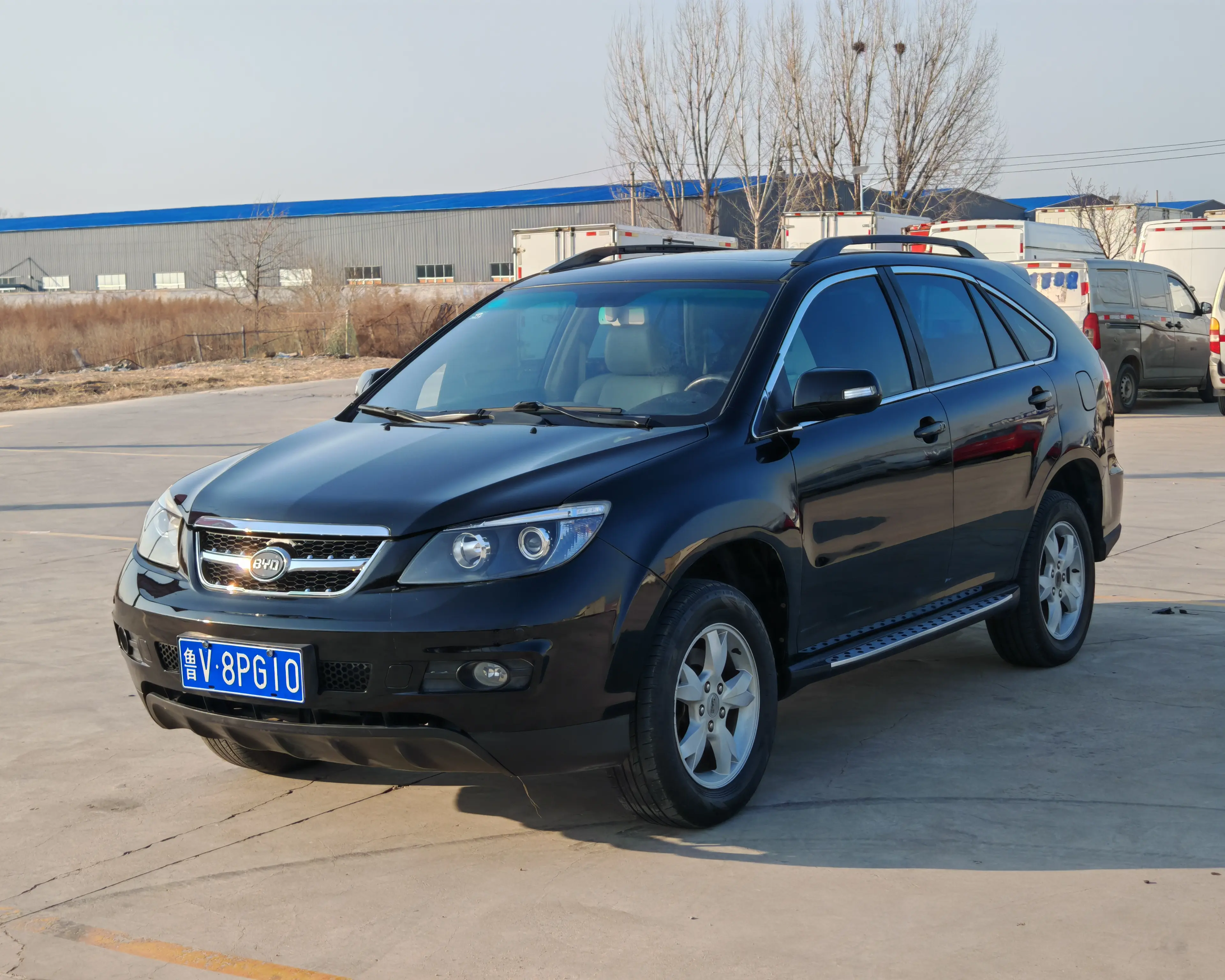 BYD S6  из Китая
