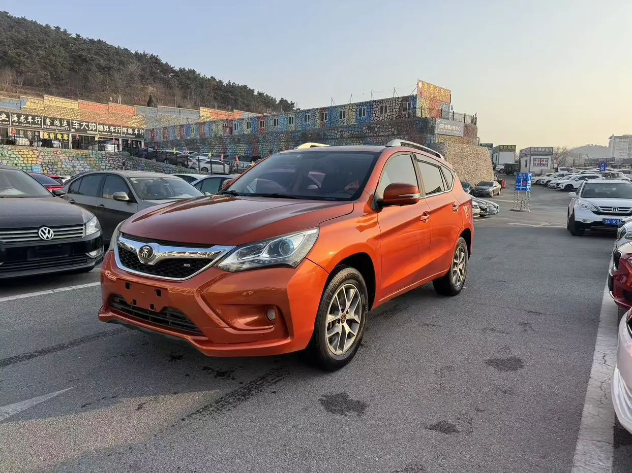 BYD Song