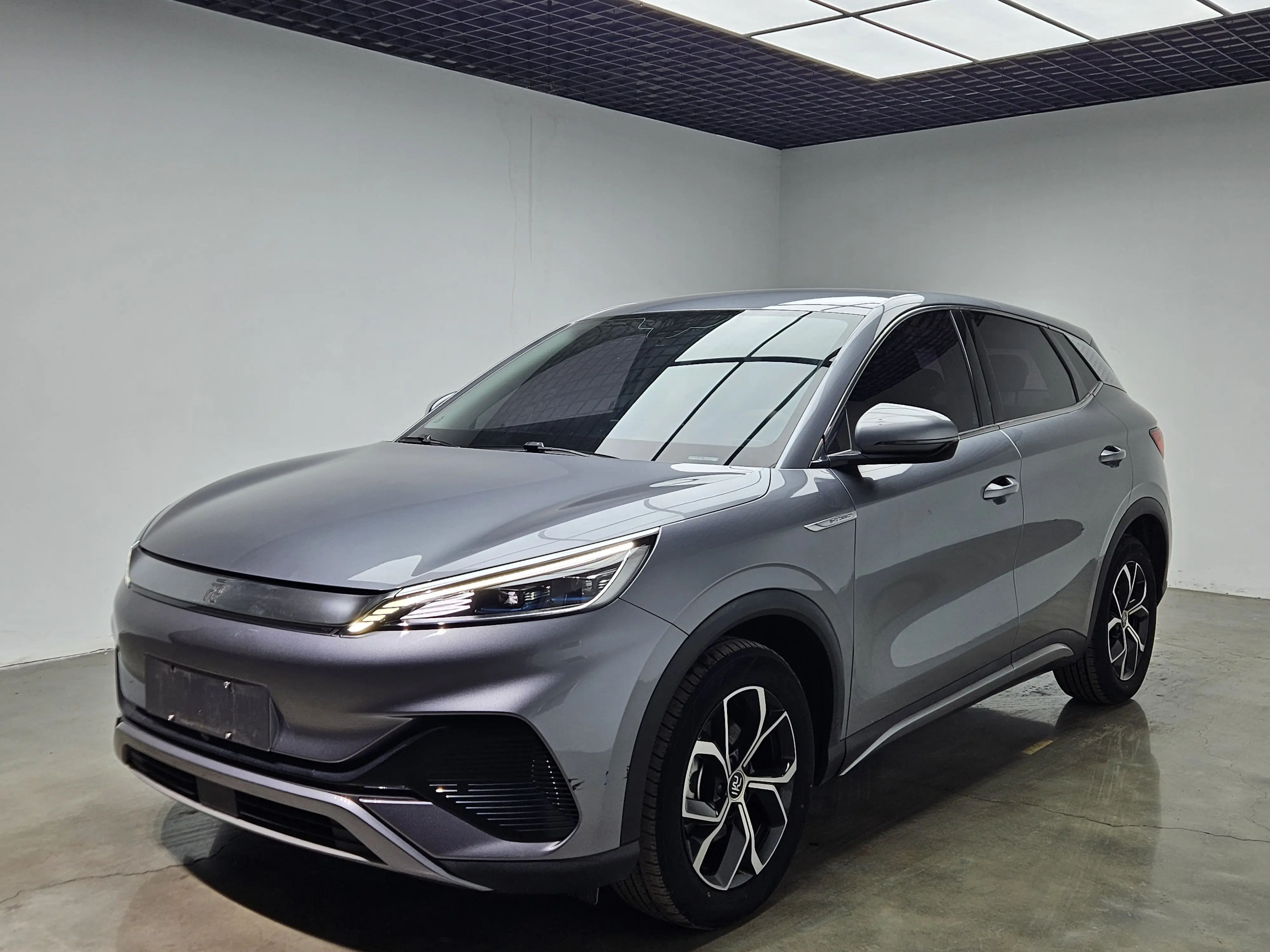 BYD Yuan PLUS  из Китая