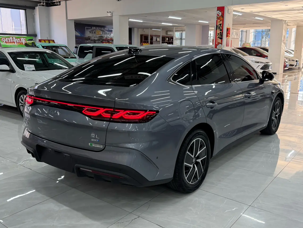 BYD Qin L DM