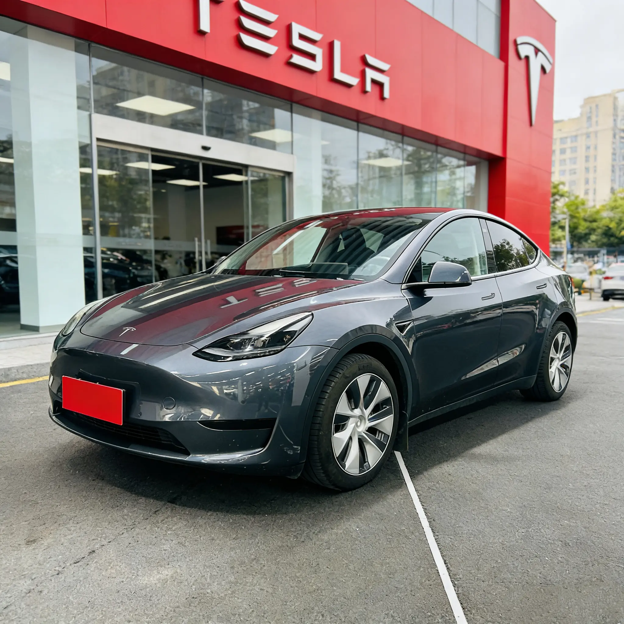 Tesla Model Y  из Китая