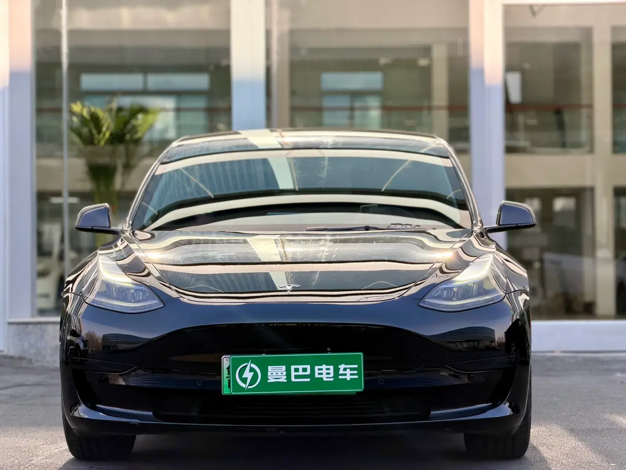 Tesla Model 3  из Китая