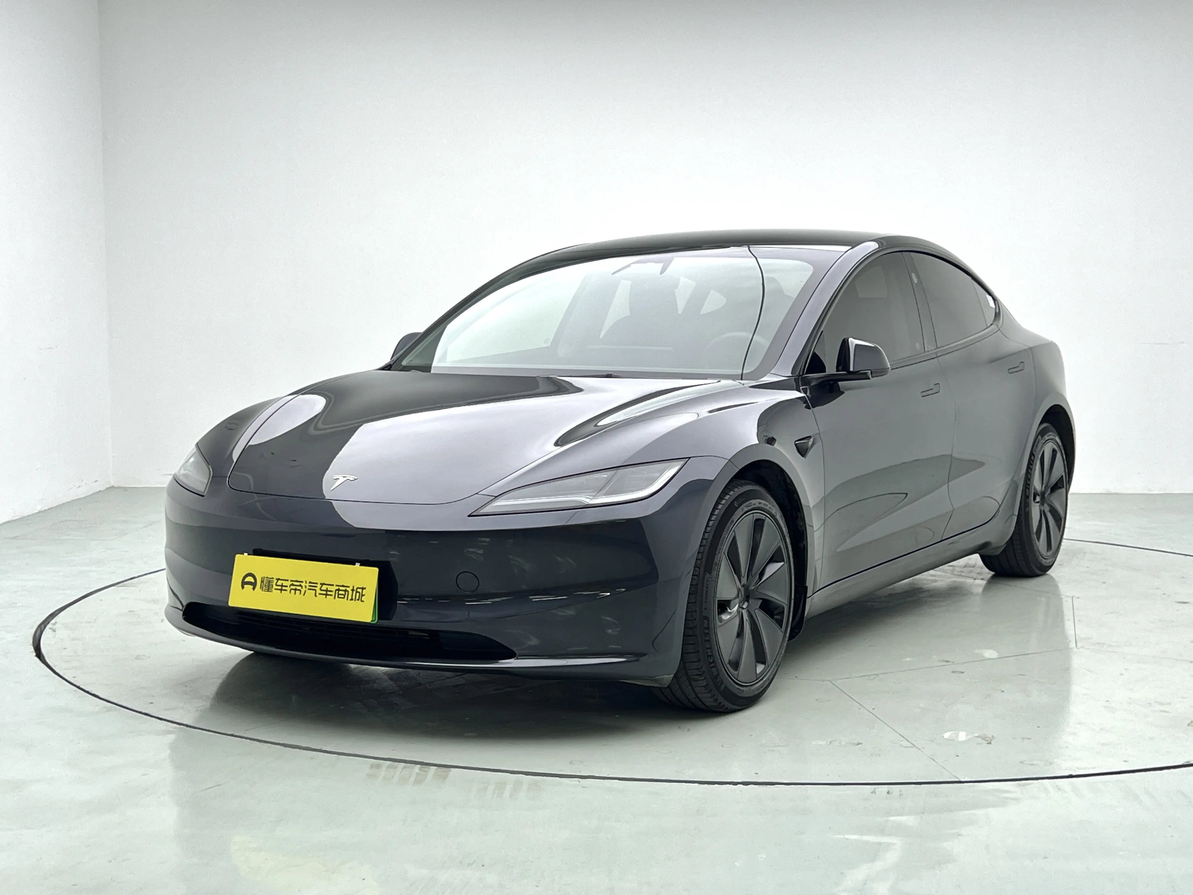 Tesla Model 3  из Китая