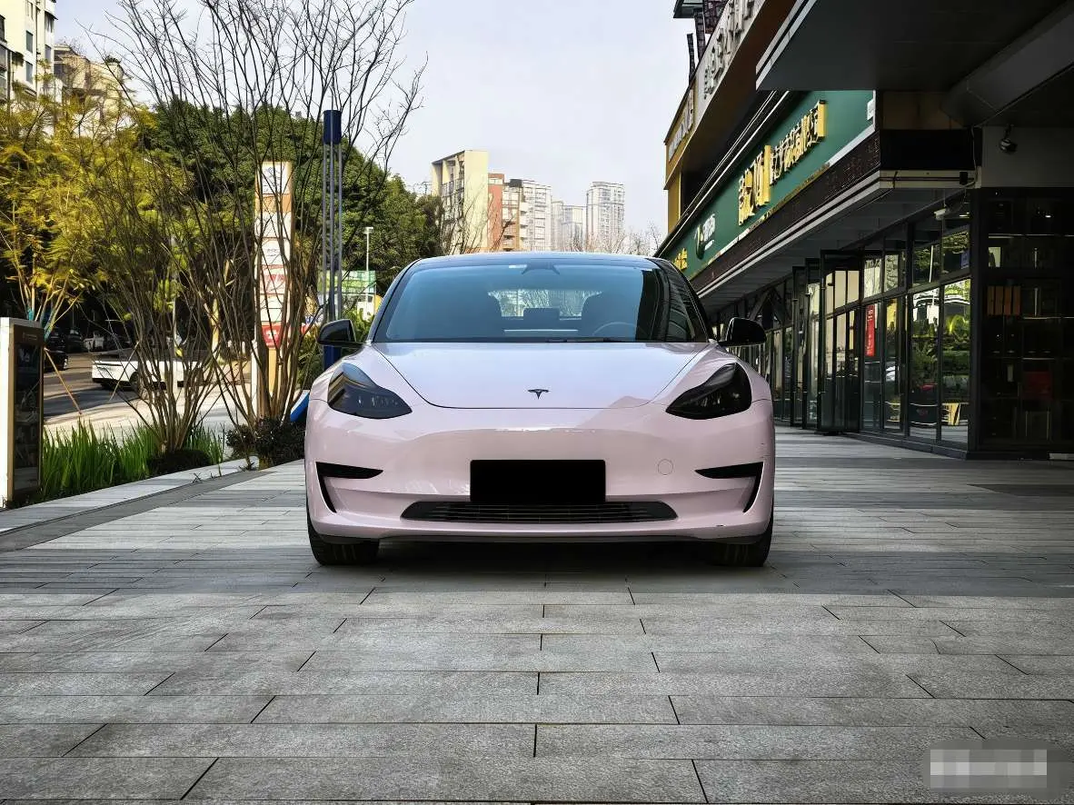 Tesla Model 3  из Китая