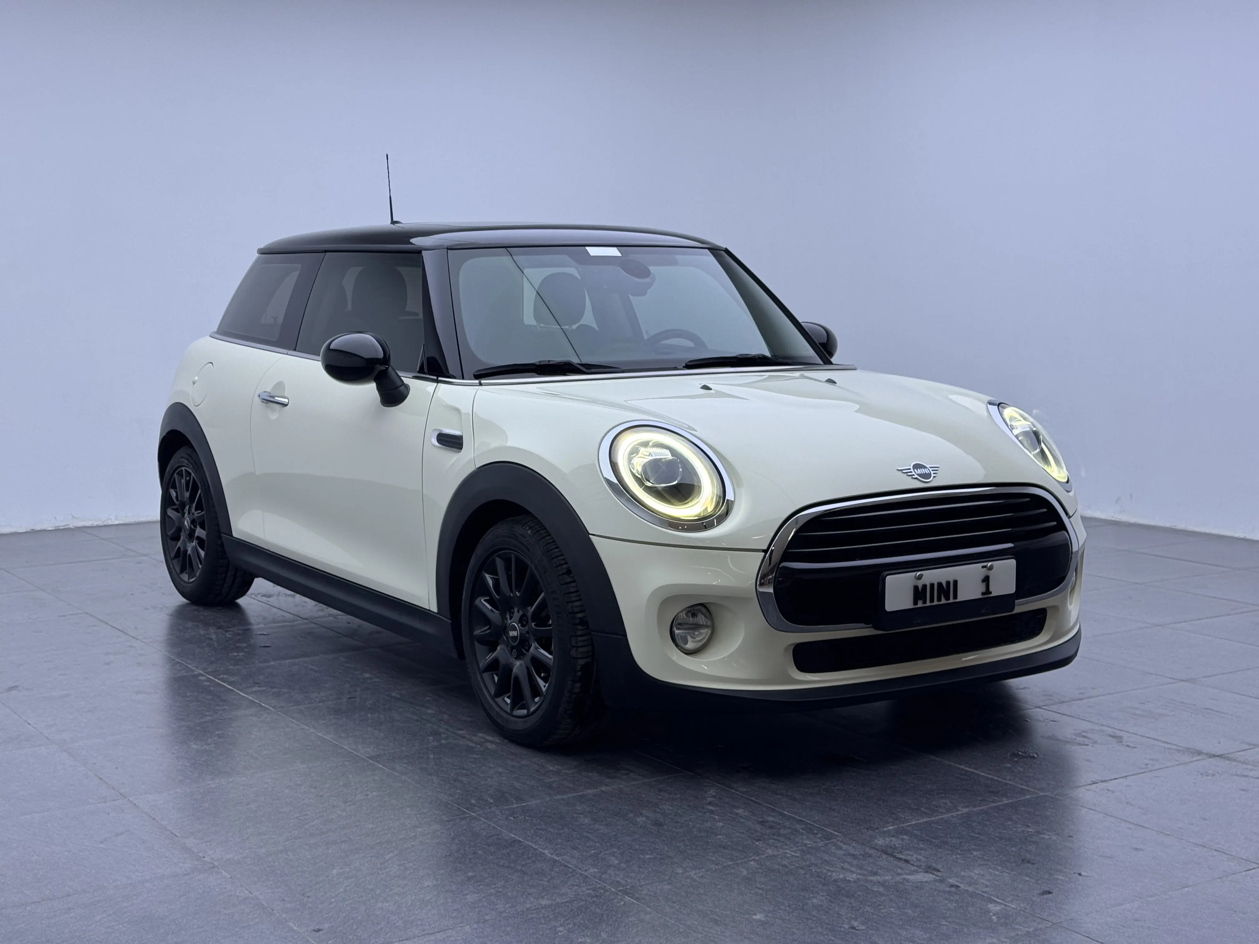 MINI 