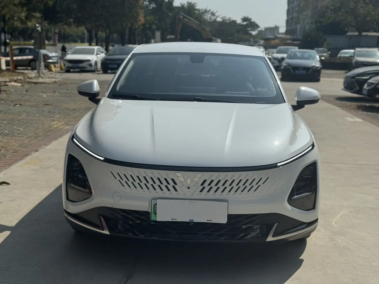 Wuling Starlight PHEV  из Китая