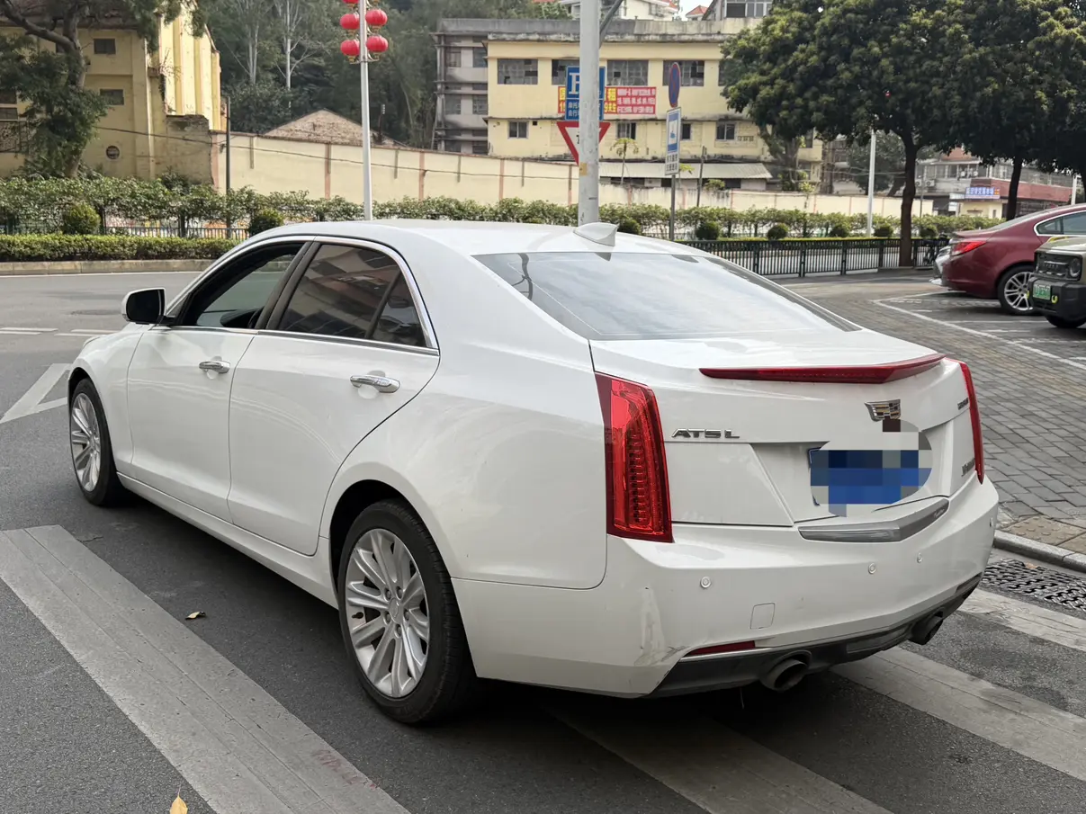 Cadillac ATS-L