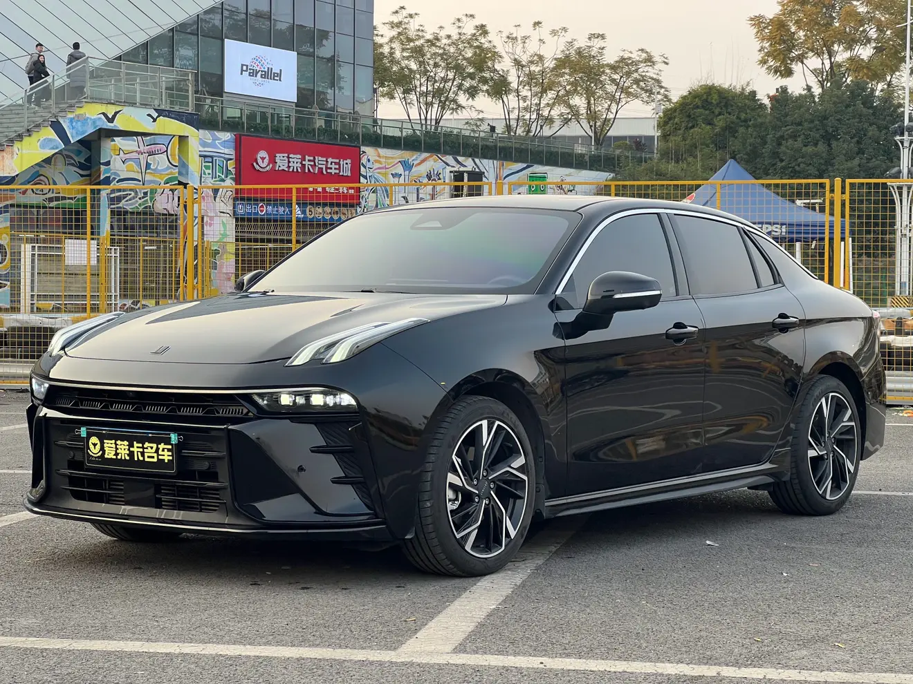 Lynk & Co 03