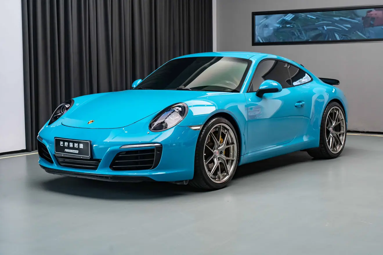 Porsche 911