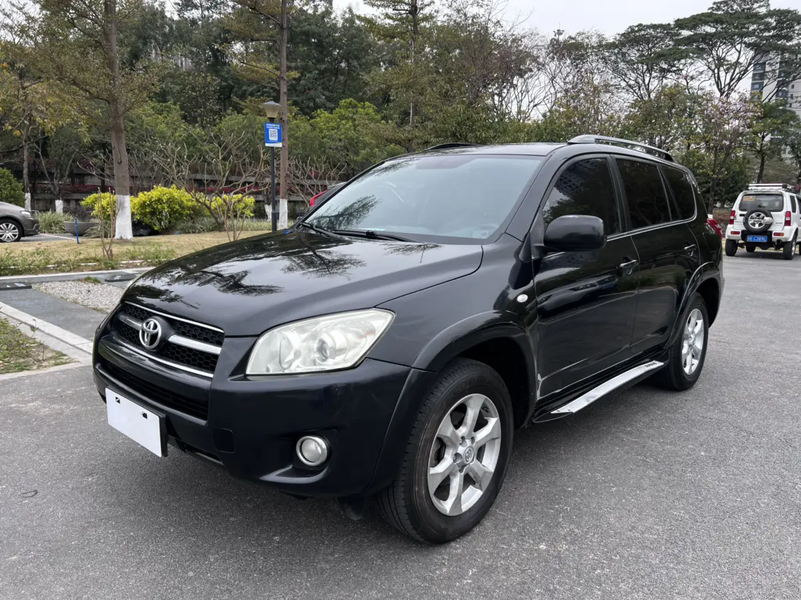 Toyota RAV4  из Китая