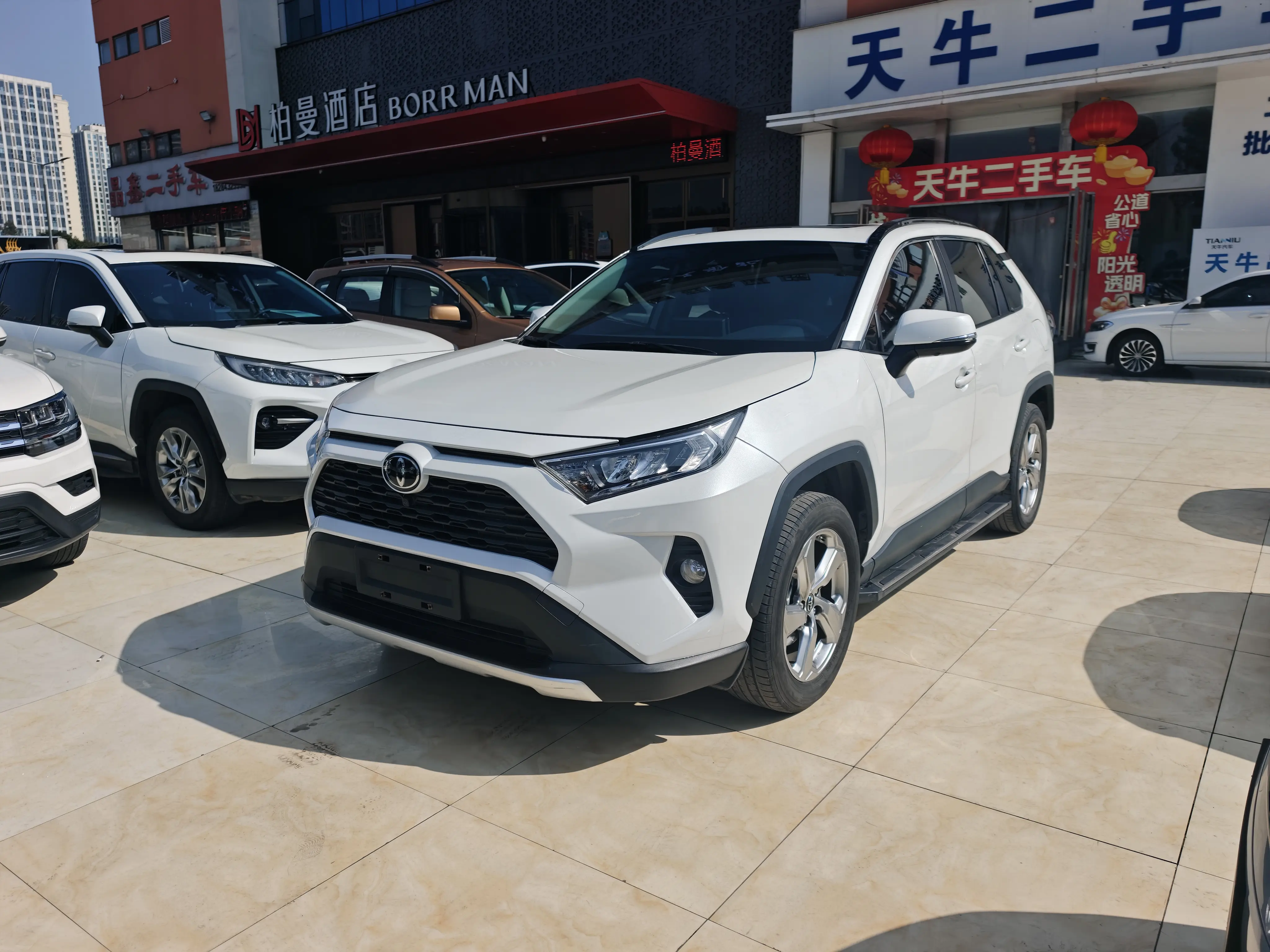 Toyota RAV4  из Китая