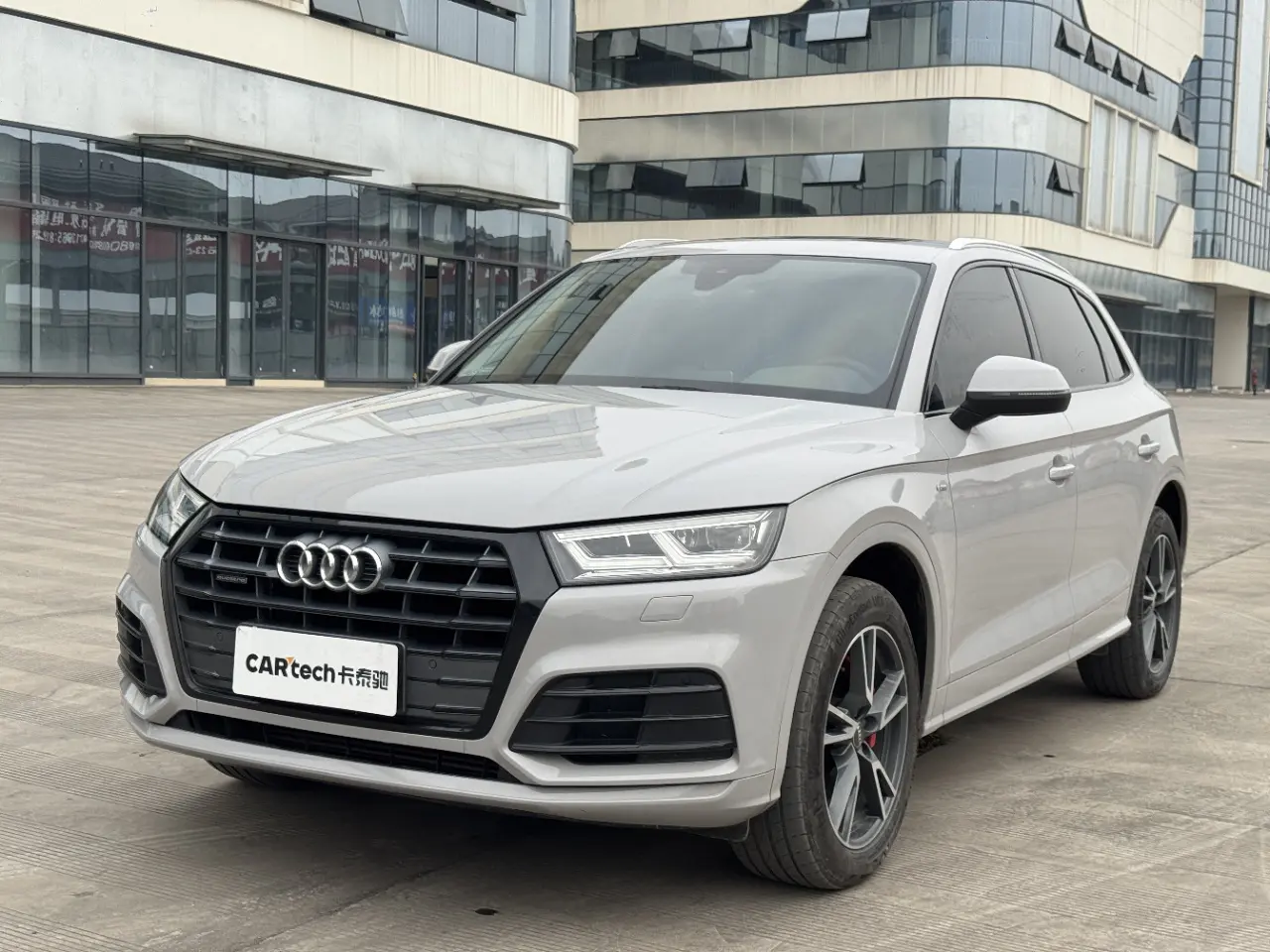Audi Q5L  из Китая