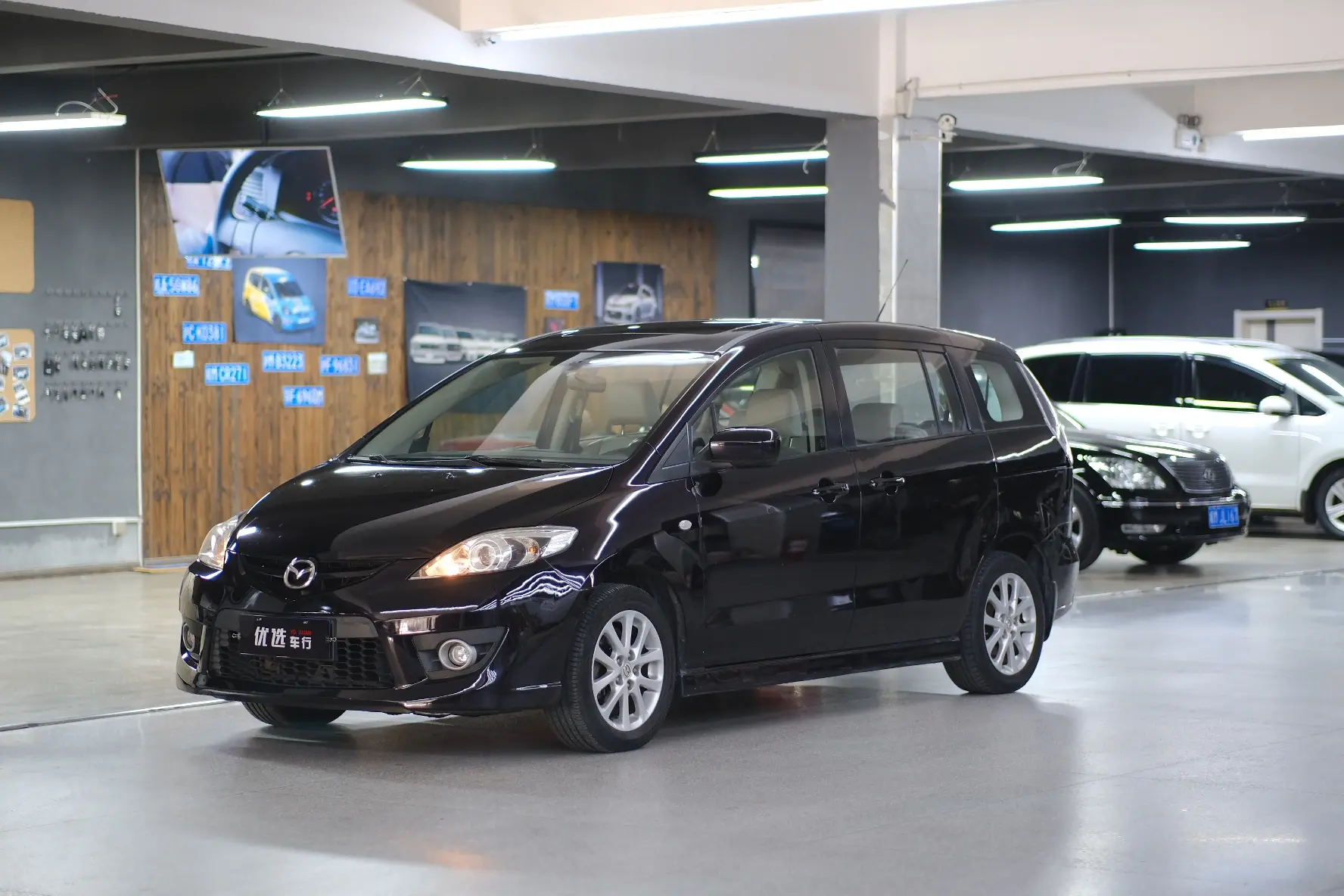 Mazda 5  из Китая