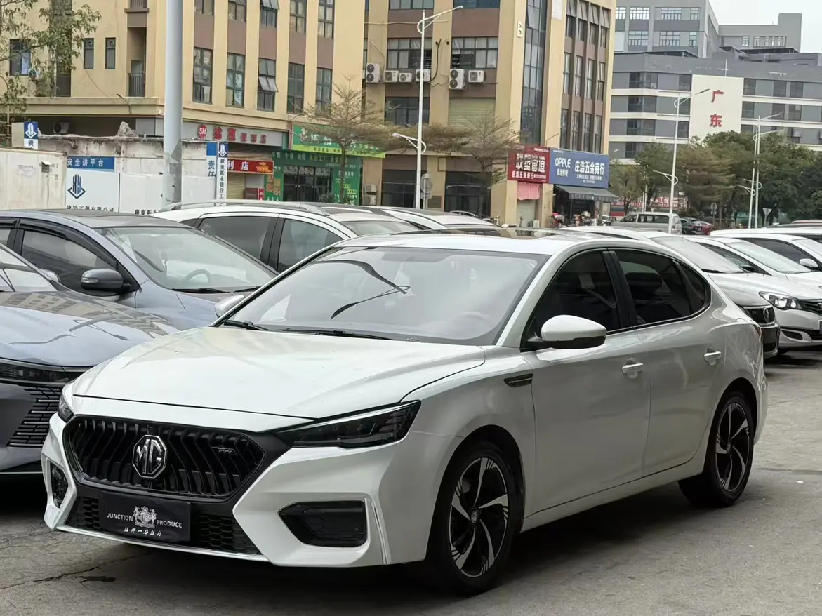 MG 6  из Китая