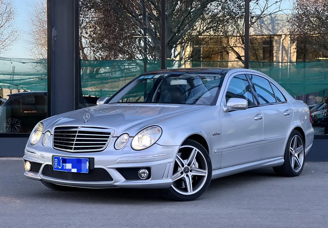 Mercedes-Benz E-Class AMG  из Китая