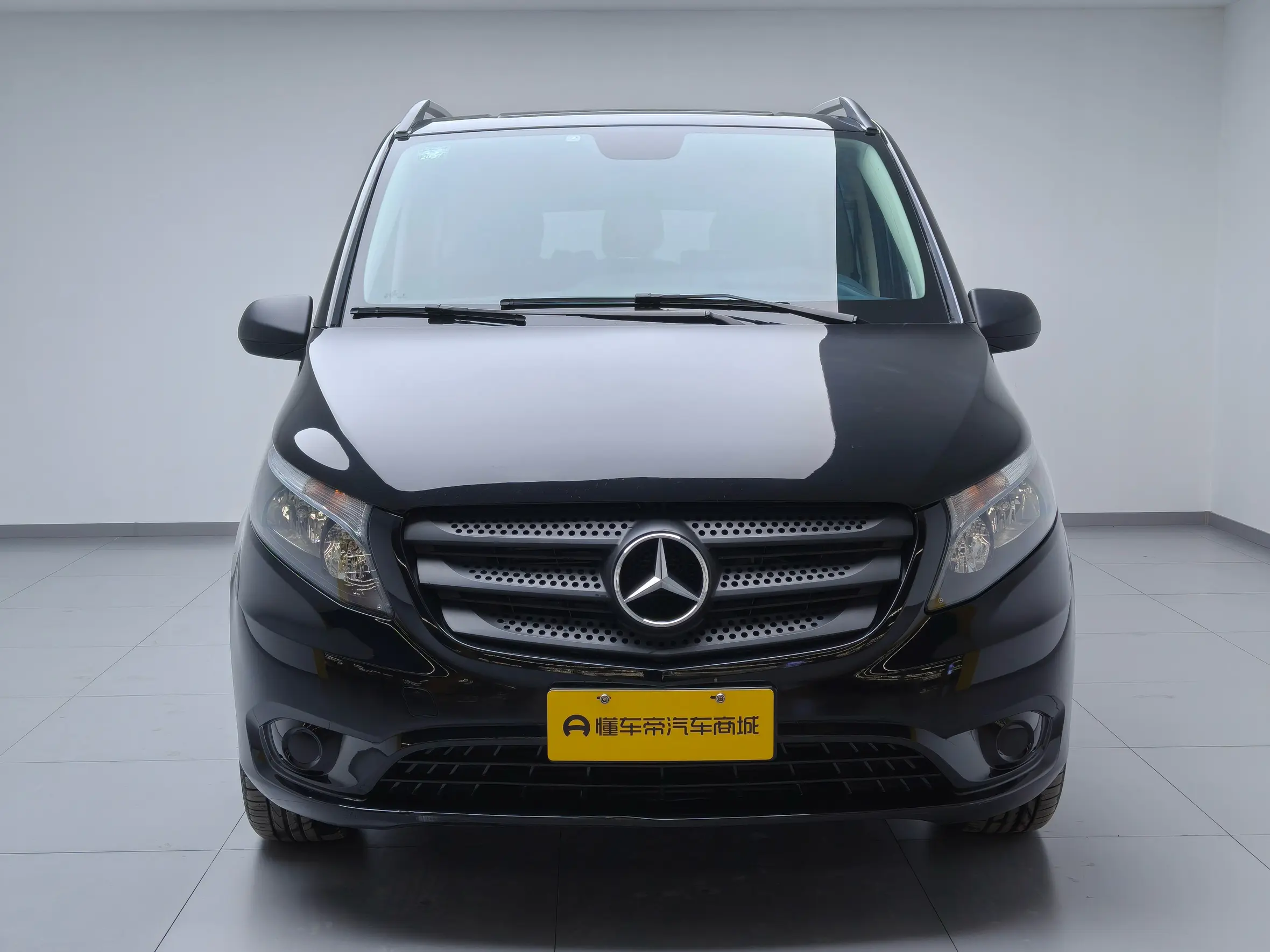 Mercedes-Benz Vito  из Китая