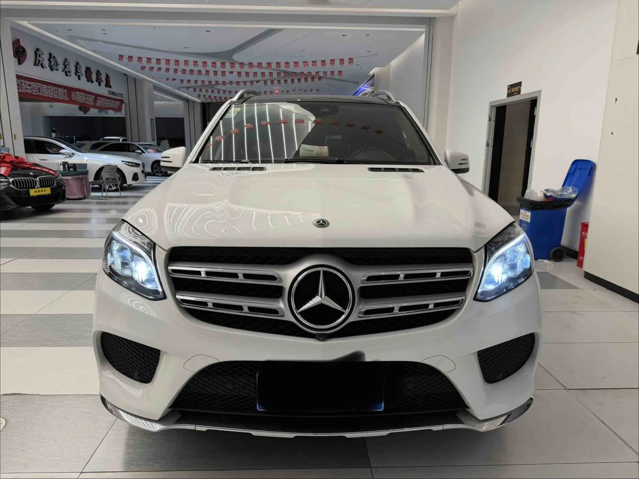 Mercedes-Benz Mercedes Benz GLS  из Китая