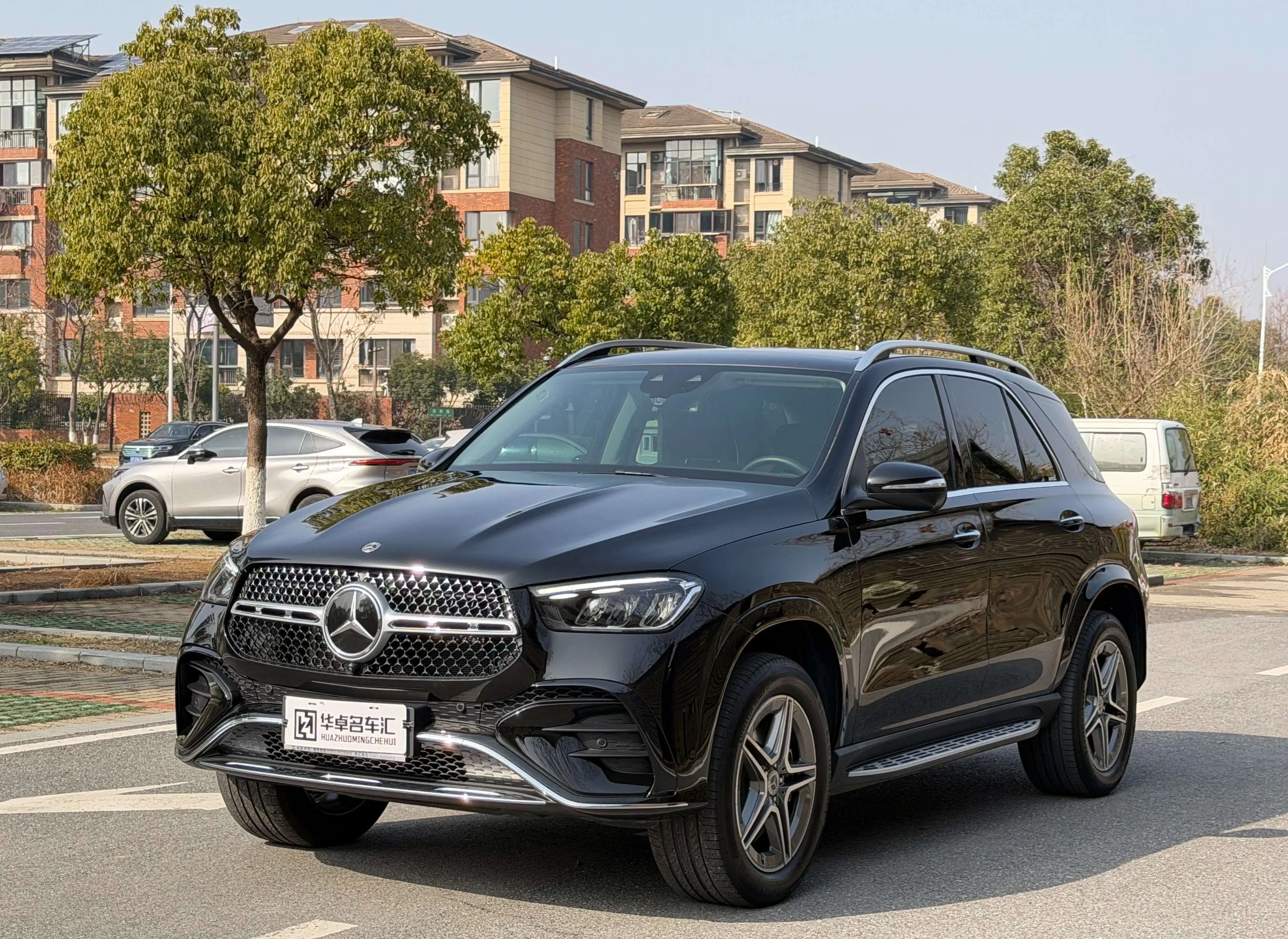 Mercedes-Benz GLE (Imported)