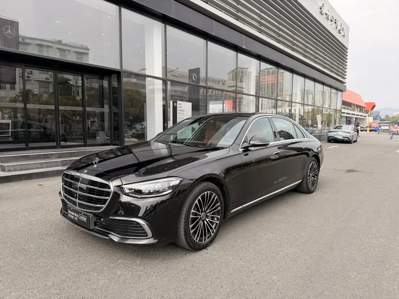 Mercedes-Benz S-Class PHEV  из Китая