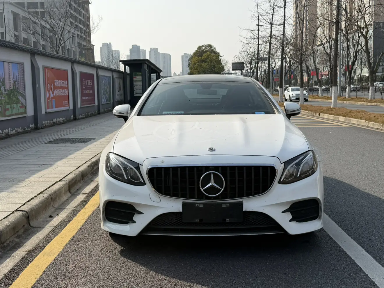 Mercedes-Benz E-Class  из Китая