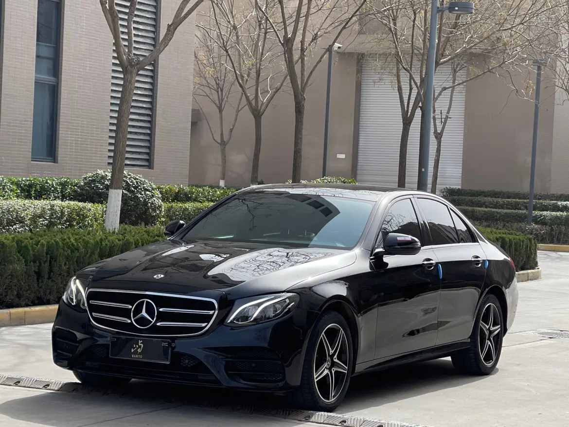 Mercedes-Benz E-Class  из Китая