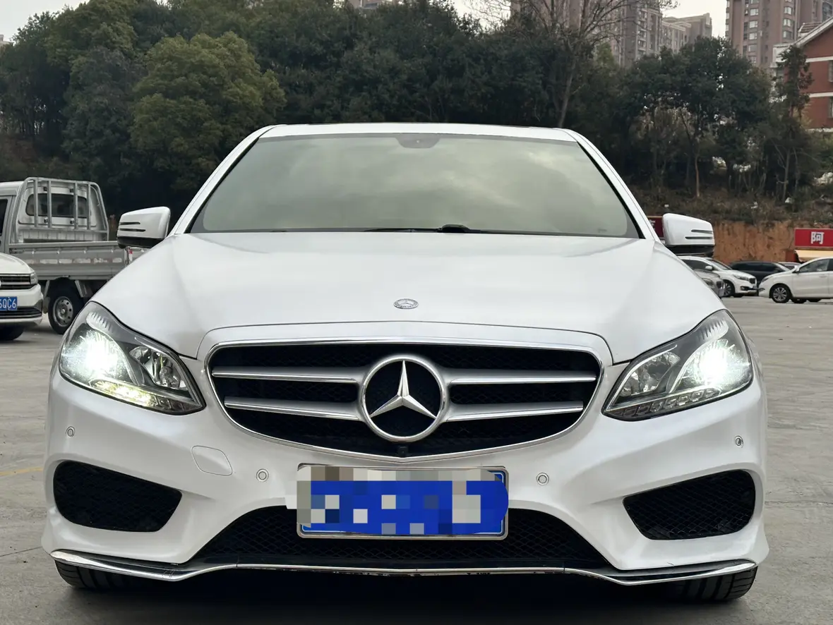 Mercedes-Benz E-Class  из Китая