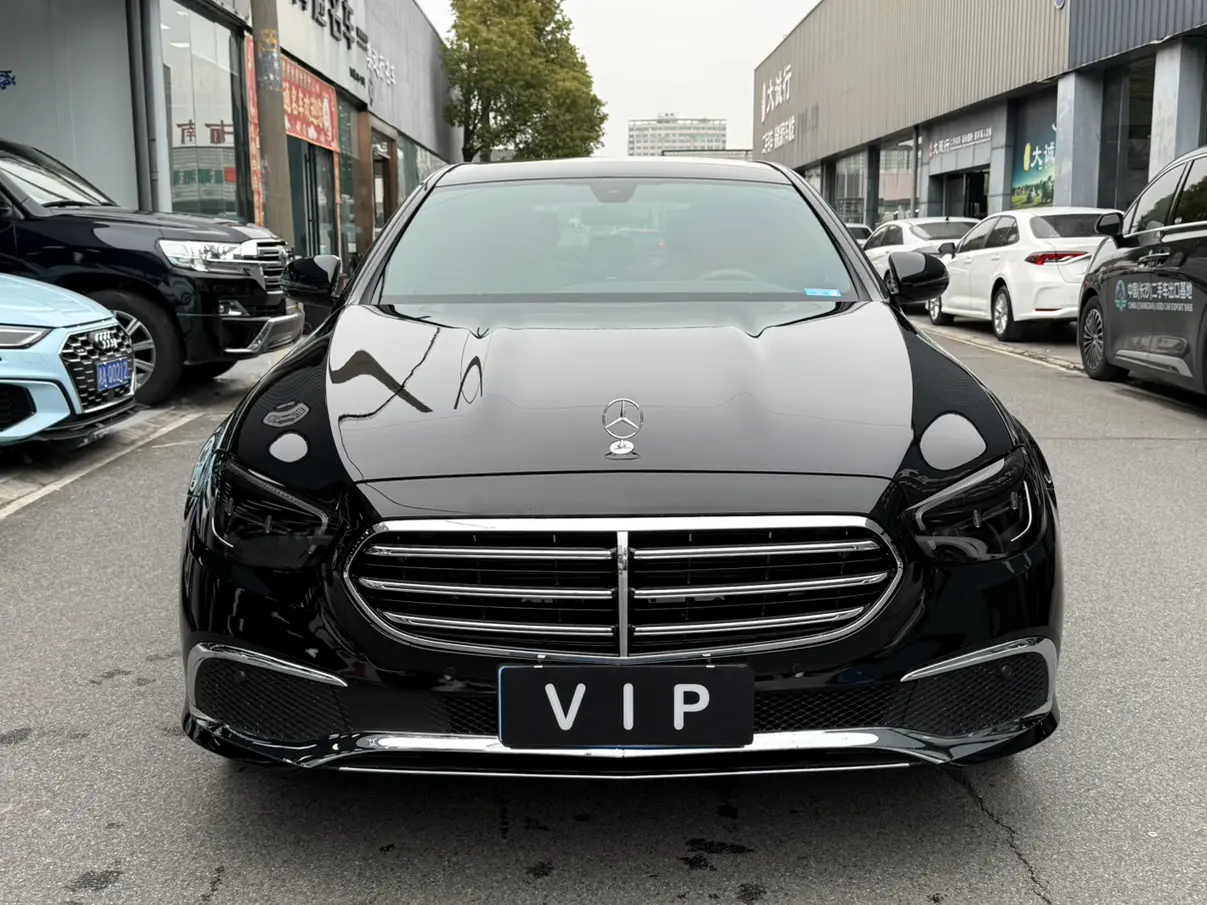 Mercedes-Benz E-Class  из Китая