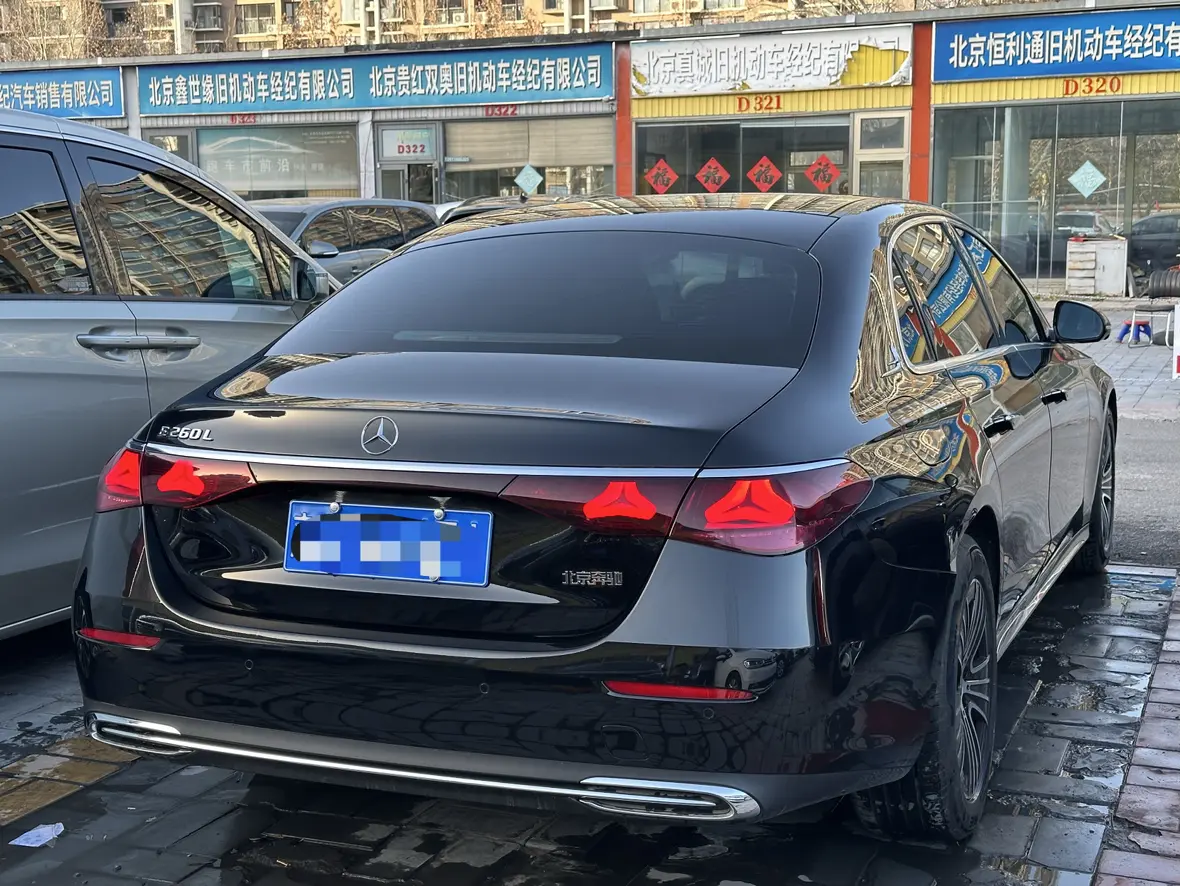 Mercedes-Benz E-Class  из Китая