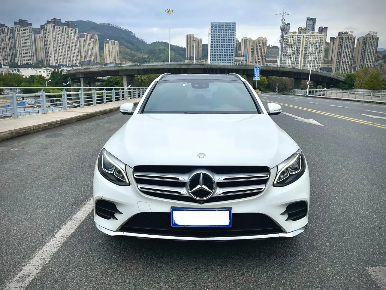 Mercedes-Benz GLC  из Китая